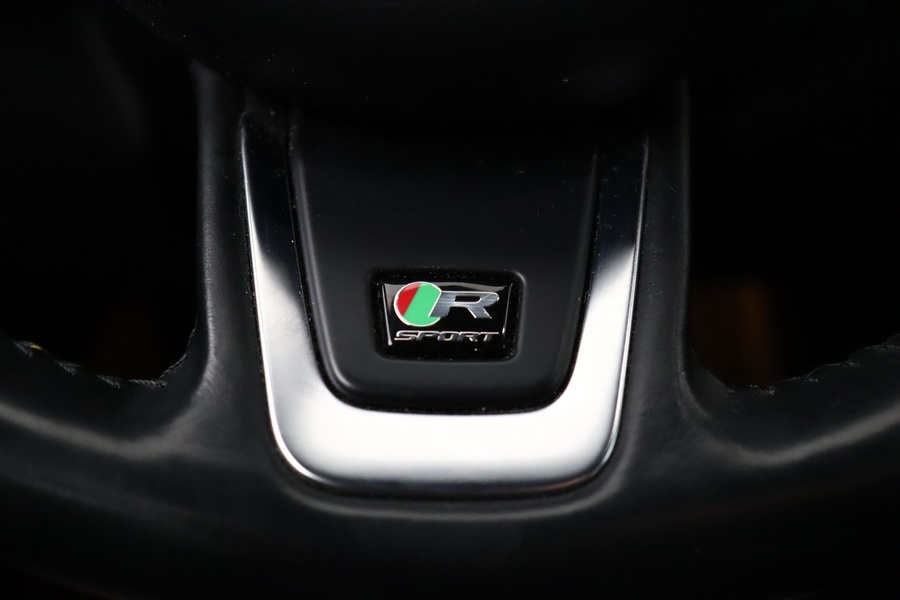 Jaguar XE vaihtoauto