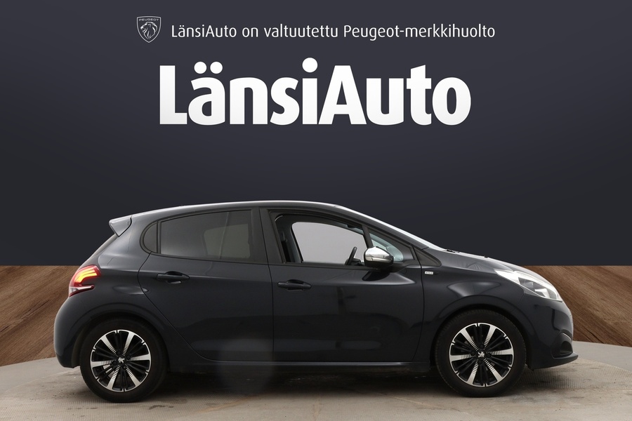 Peugeot 208 vaihtoauto