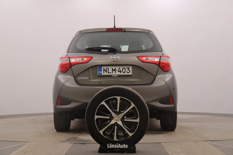 Toyota Yaris vaihtoauto