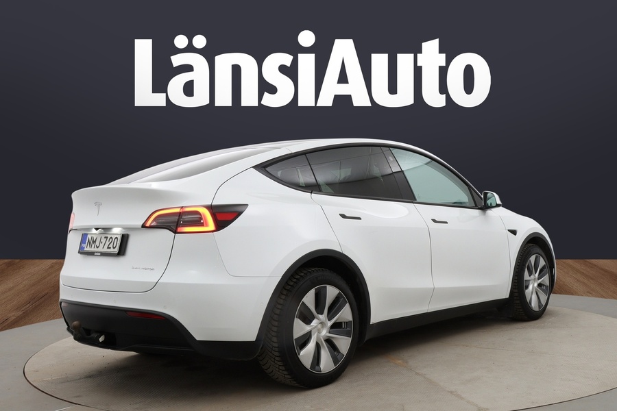 Tesla Model Y vaihtoauto