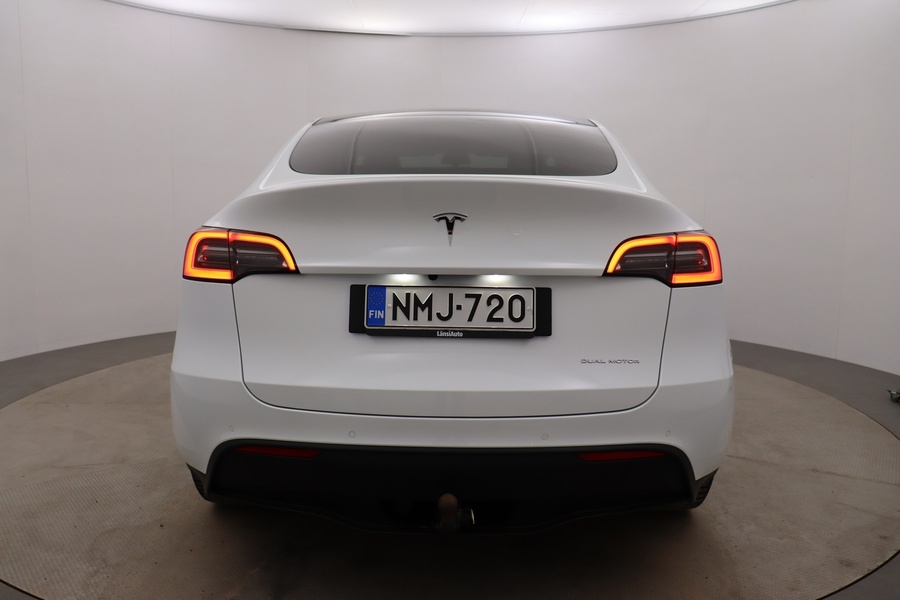 Tesla Model Y vaihtoauto