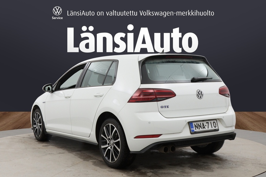 Volkswagen Golf vaihtoauto