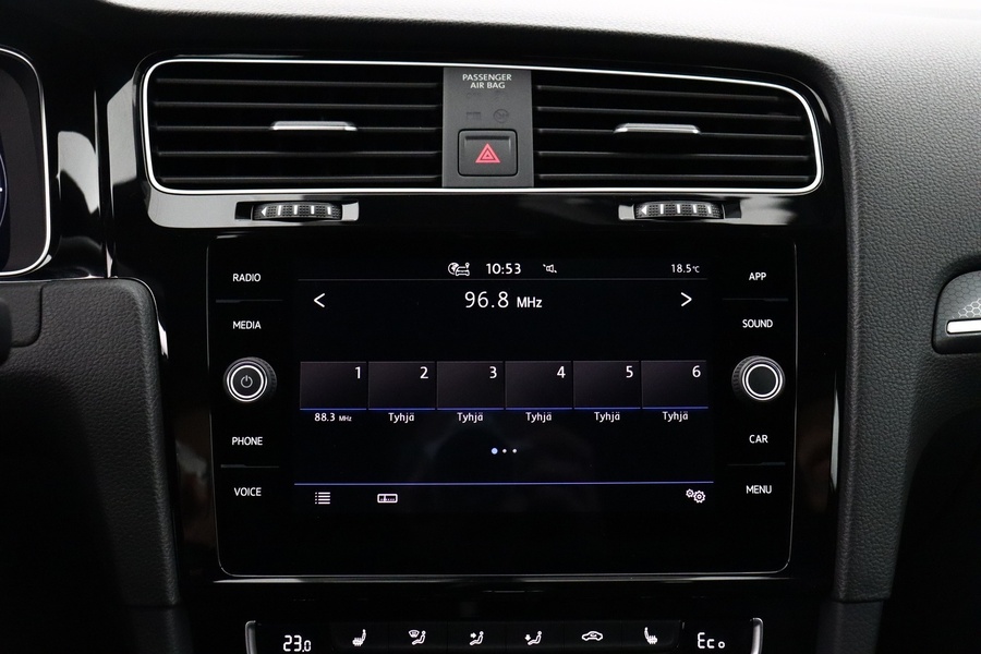 Volkswagen Golf vaihtoauto