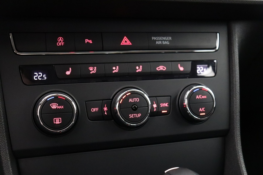 SEAT Leon vaihtoauto