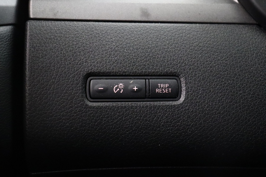 Nissan Pulsar vaihtoauto