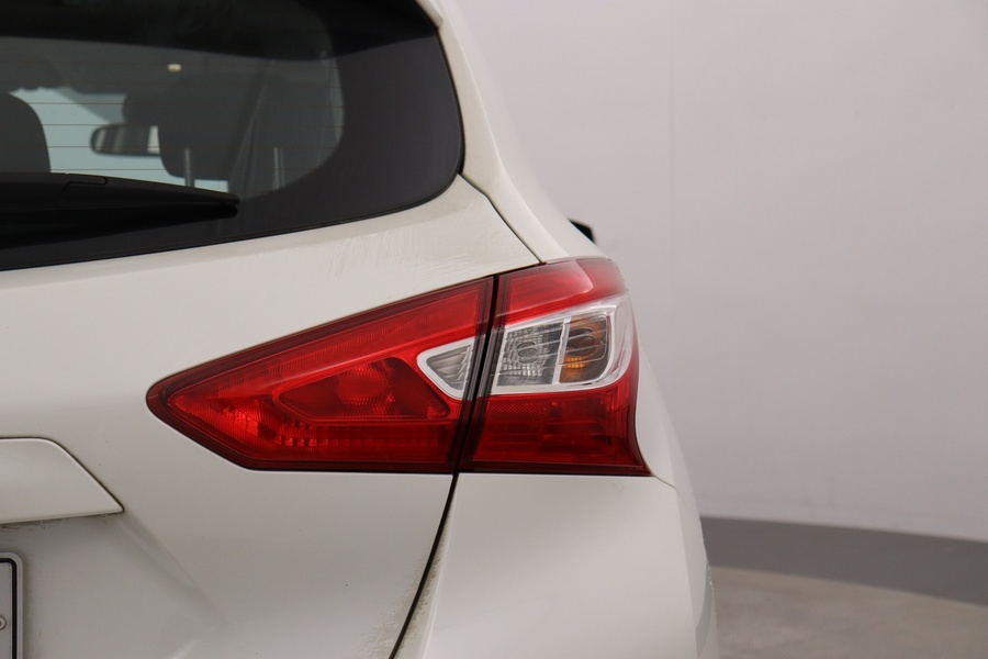 Nissan Pulsar vaihtoauto