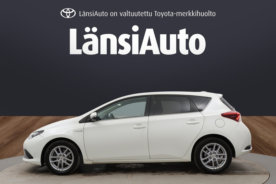 Toyota Auris vaihtoauto