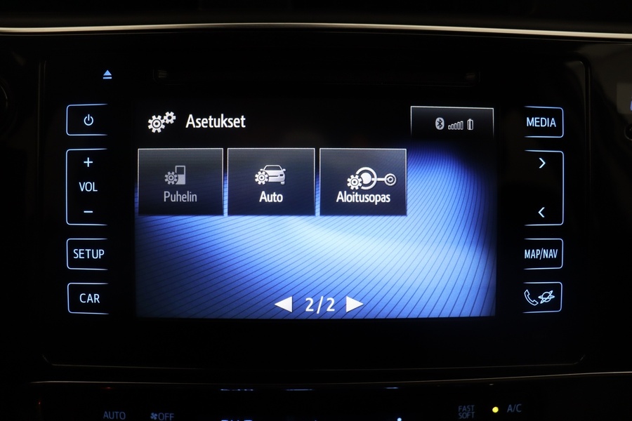 Toyota Auris vaihtoauto