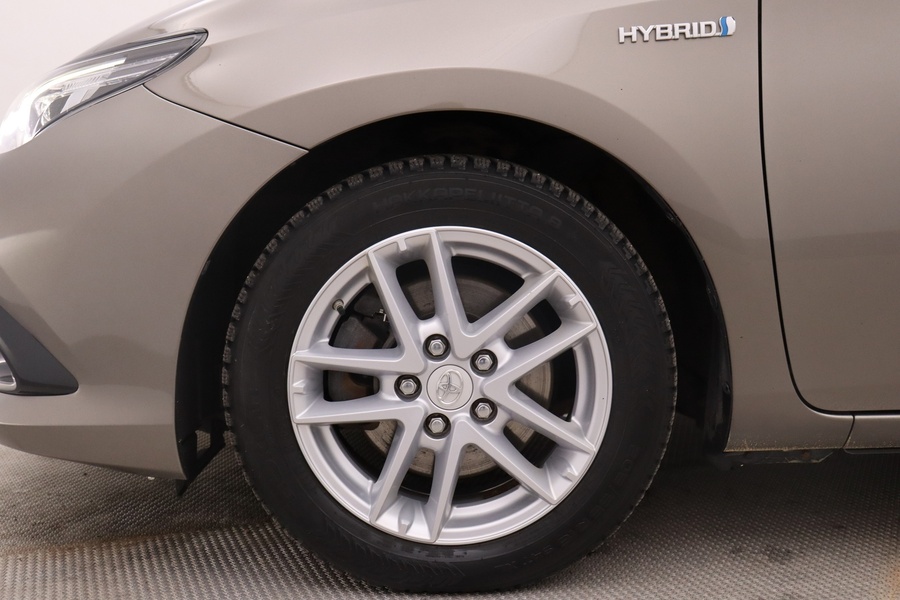 Toyota Auris vaihtoauto