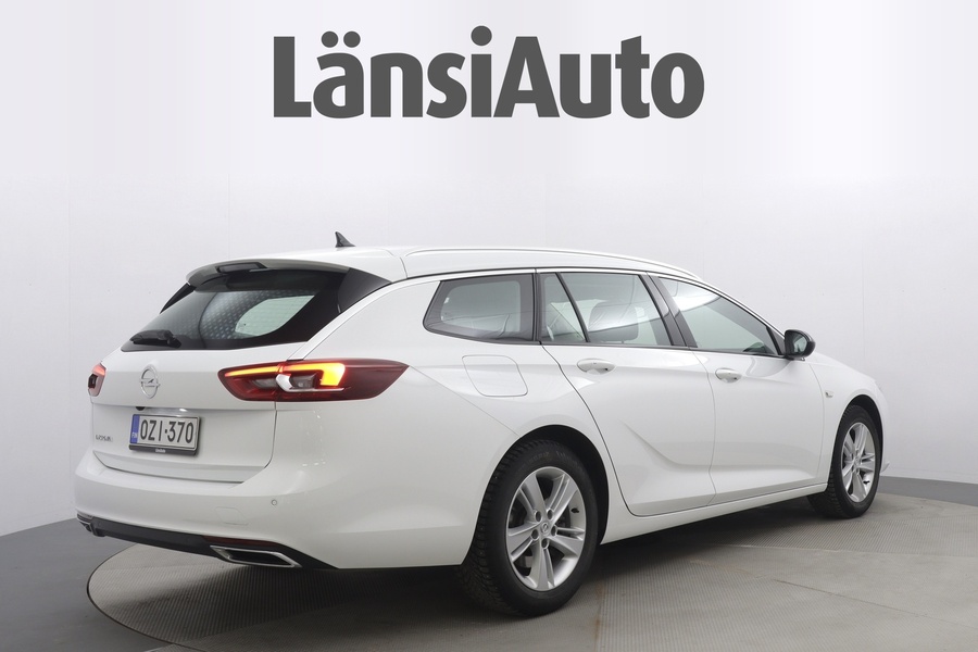 Opel Insignia vaihtoauto