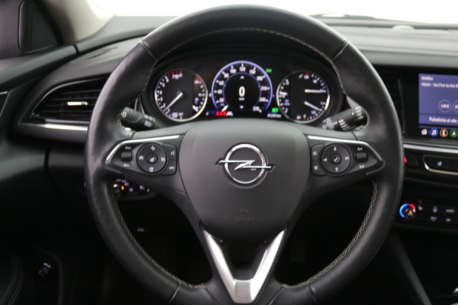 Opel Insignia vaihtoauto