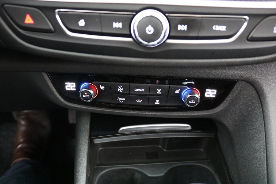 Opel Insignia vaihtoauto