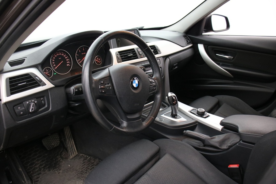 BMW 318 vaihtoauto