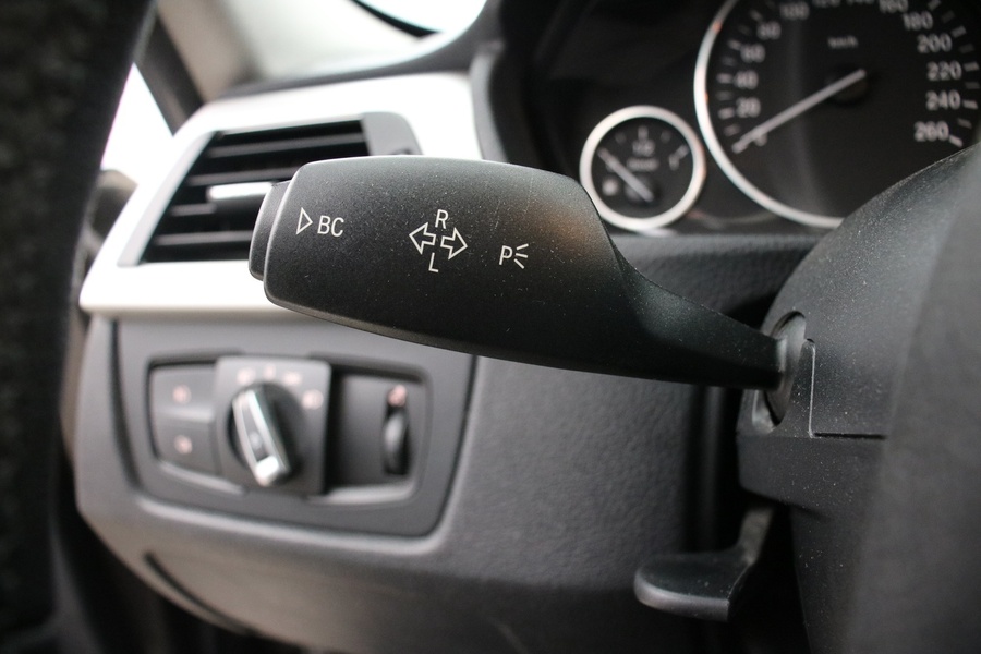 BMW 318 vaihtoauto