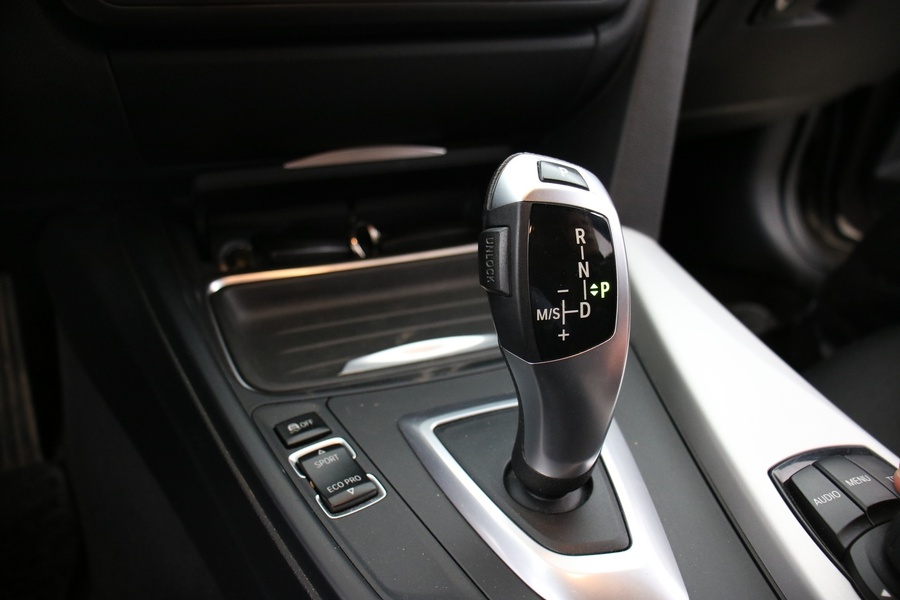 BMW 318 vaihtoauto