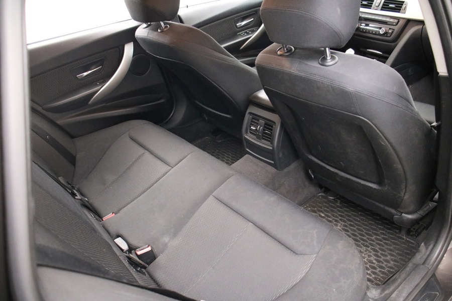 BMW 318 vaihtoauto