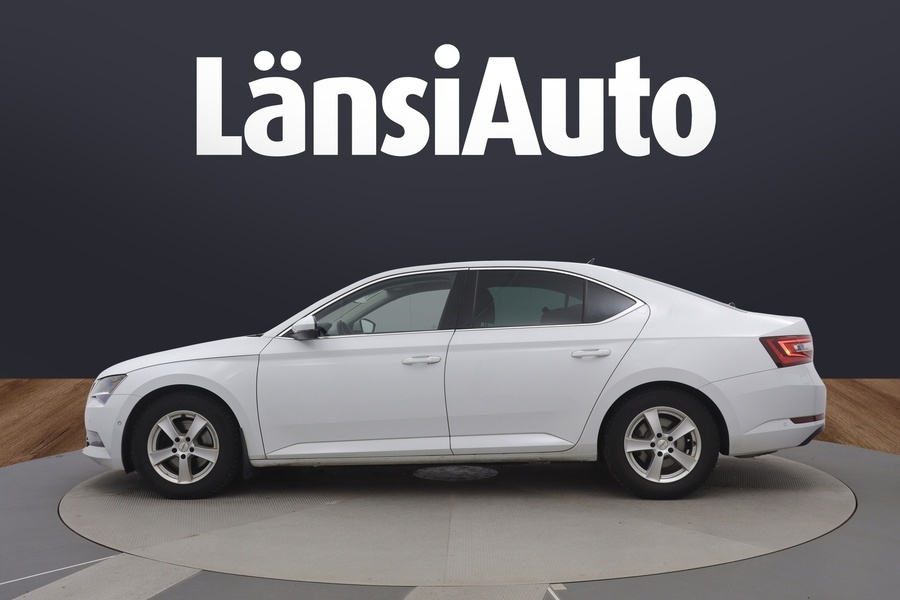 Skoda Superb vaihtoauto