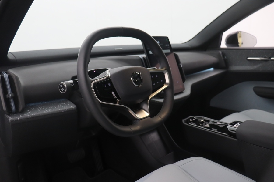 Volvo EX30 vaihtoauto