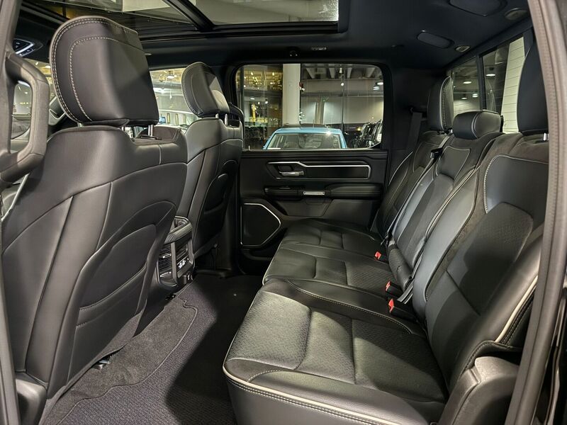 Dodge Ram vaihtoauto