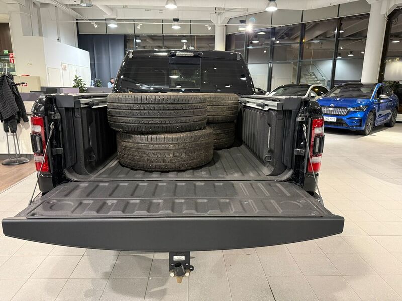 Dodge Ram vaihtoauto