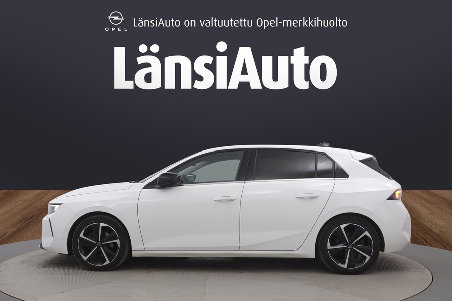 Opel Astra vaihtoauto