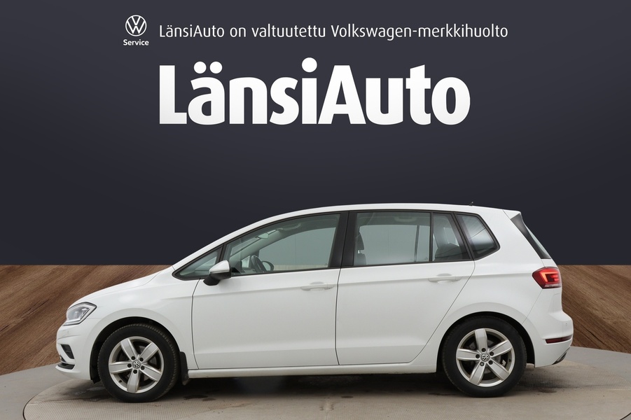 Volkswagen Golf Sportsvan vaihtoauto