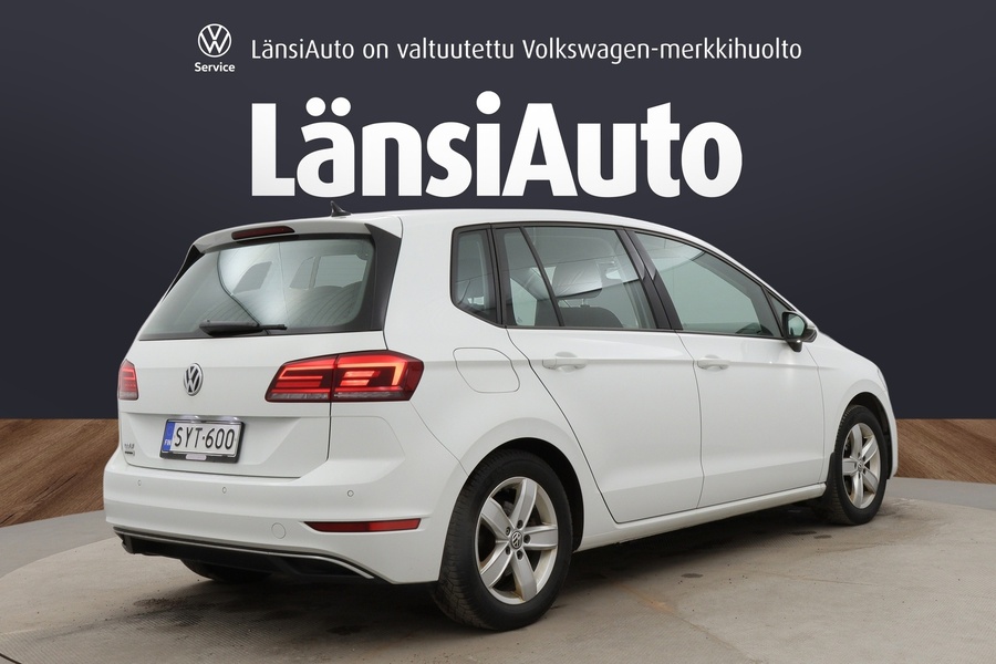 Volkswagen Golf Sportsvan vaihtoauto