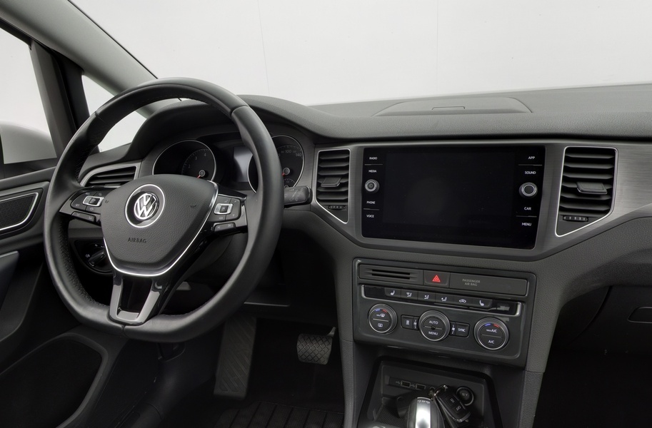 Volkswagen Golf Sportsvan vaihtoauto