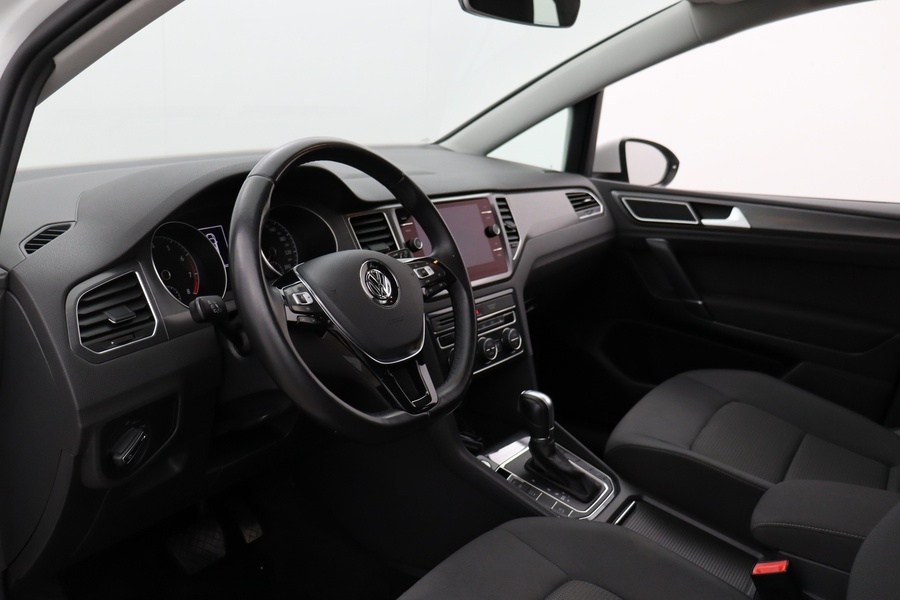 Volkswagen Golf Sportsvan vaihtoauto