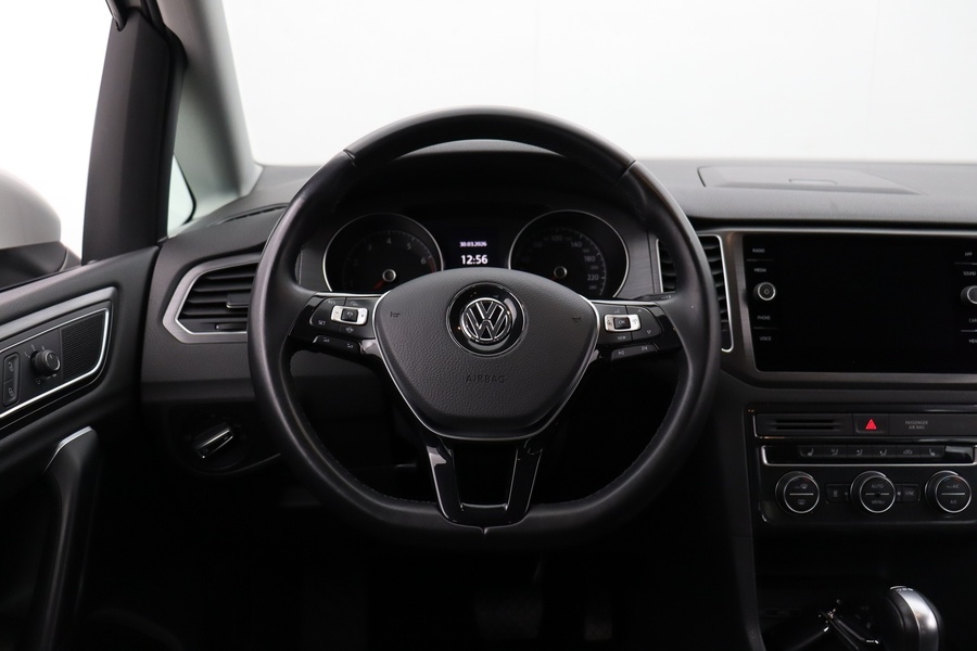Volkswagen Golf Sportsvan vaihtoauto