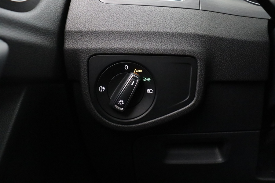 Volkswagen Golf Sportsvan vaihtoauto