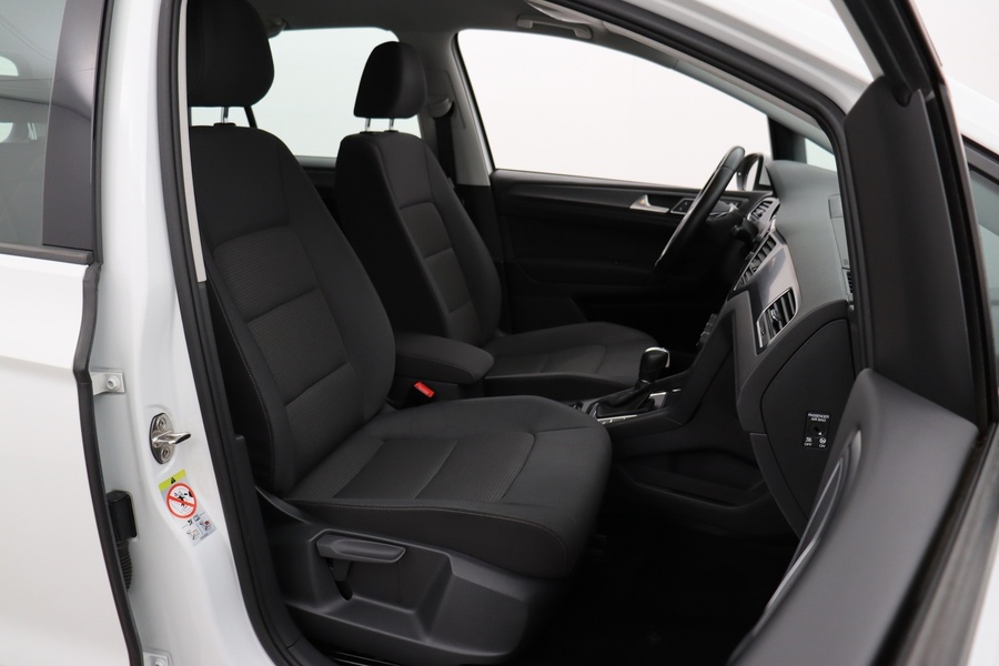 Volkswagen Golf Sportsvan vaihtoauto