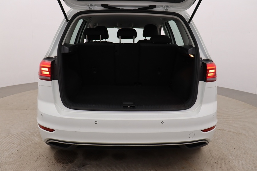 Volkswagen Golf Sportsvan vaihtoauto