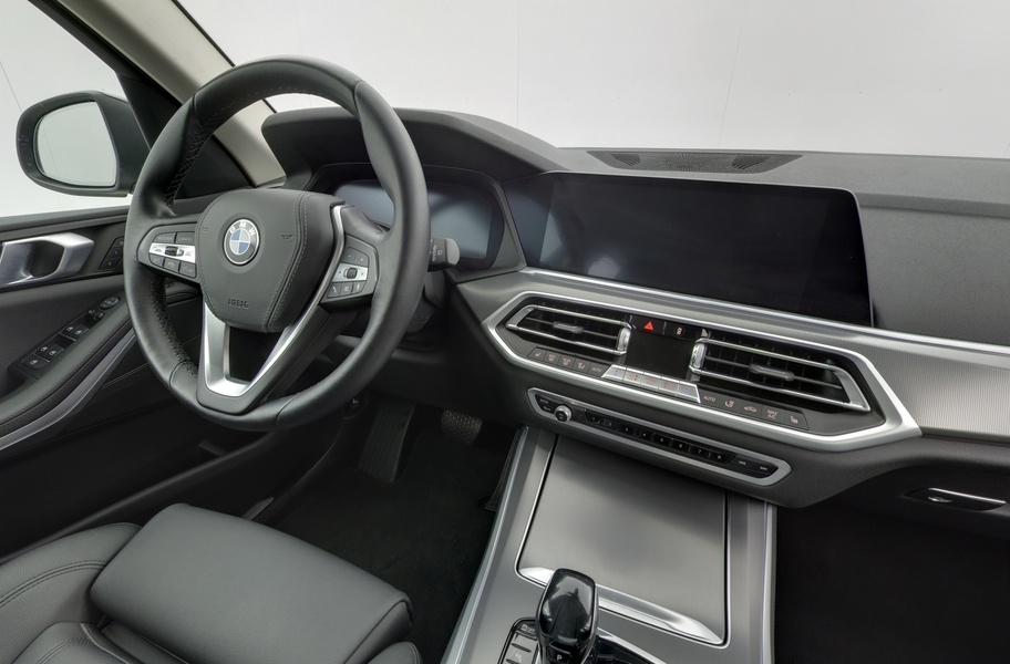 BMW X5 vaihtoauto