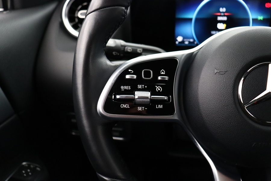 Mercedes-Benz GLA vaihtoauto