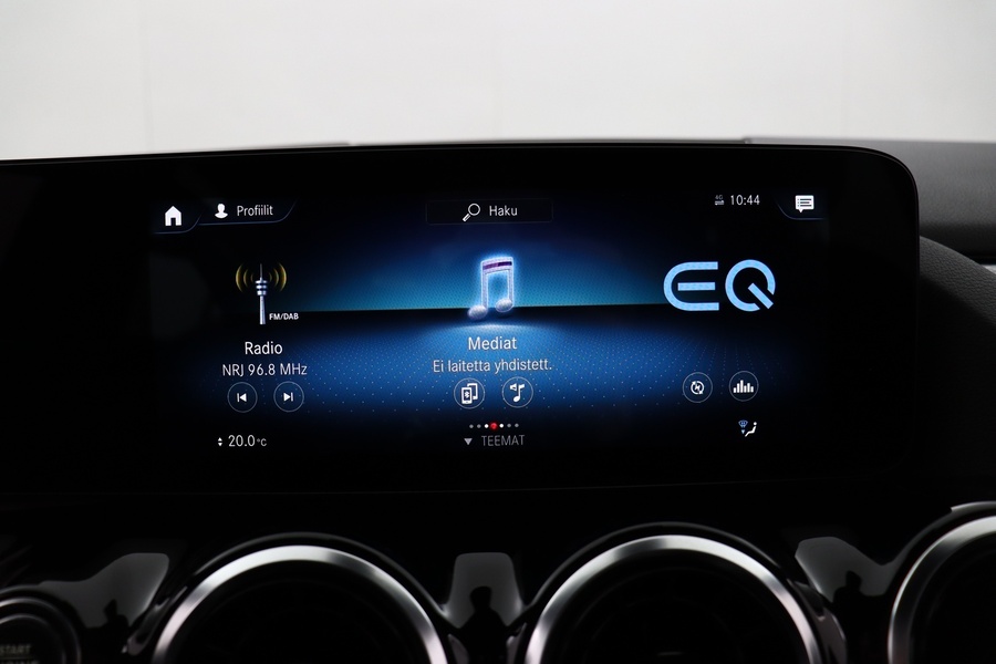 Mercedes-Benz GLA vaihtoauto