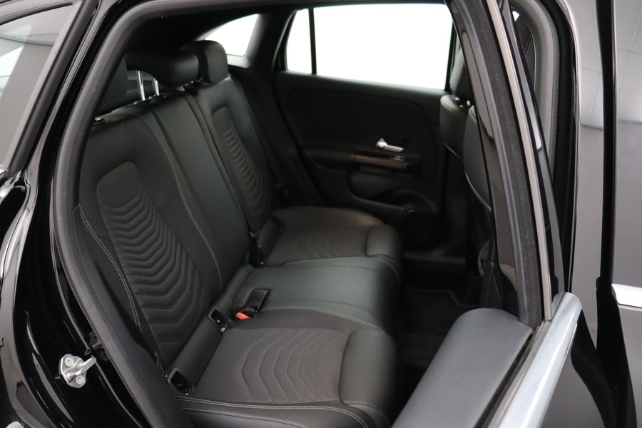 Mercedes-Benz GLA vaihtoauto