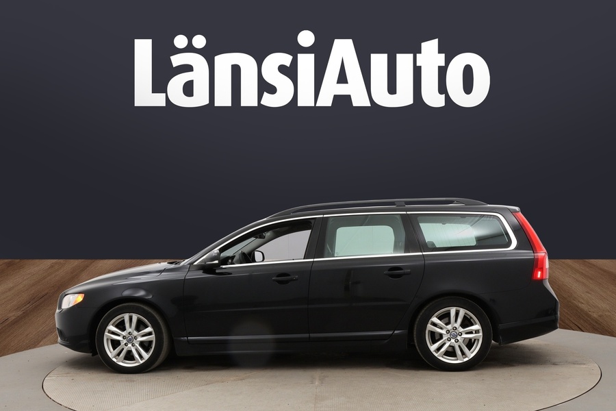 Volvo V70 vaihtoauto