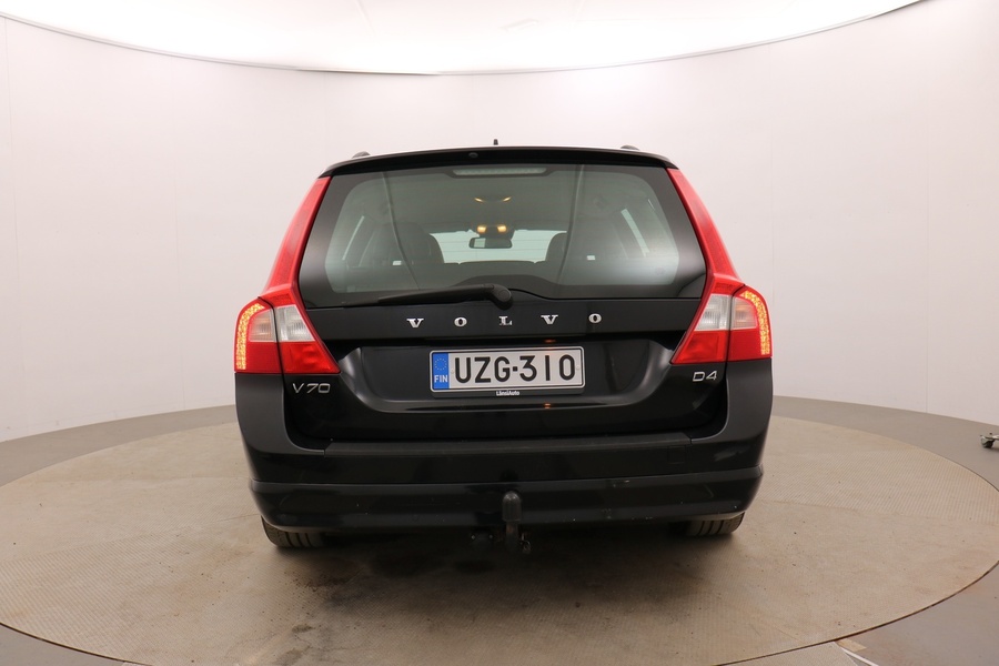 Volvo V70 vaihtoauto