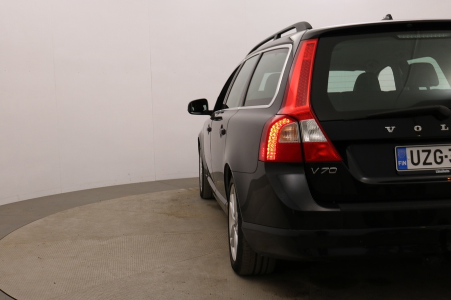 Volvo V70 vaihtoauto