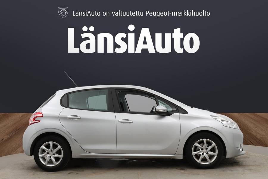 Peugeot 208 vaihtoauto