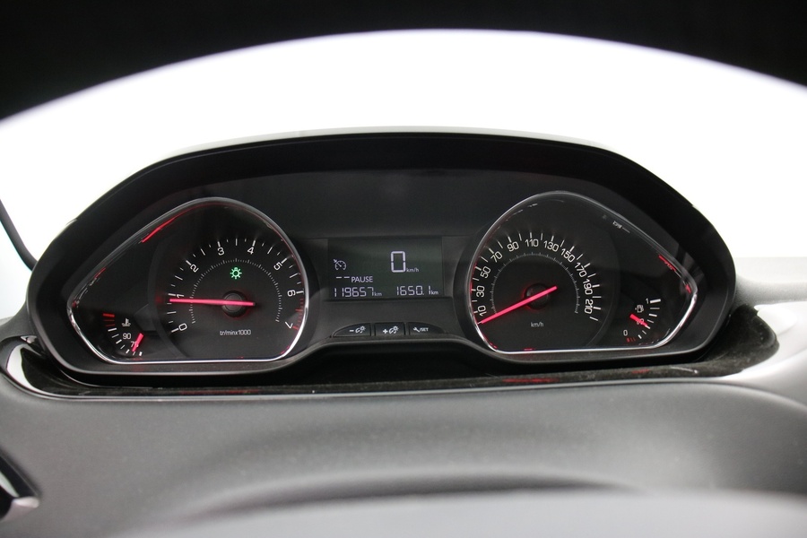 Peugeot 208 vaihtoauto