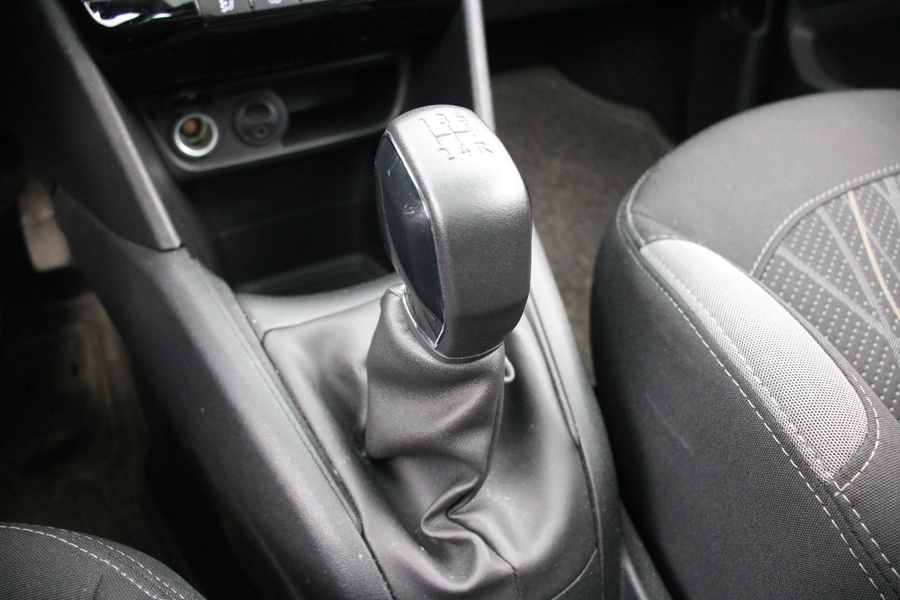 Peugeot 208 vaihtoauto