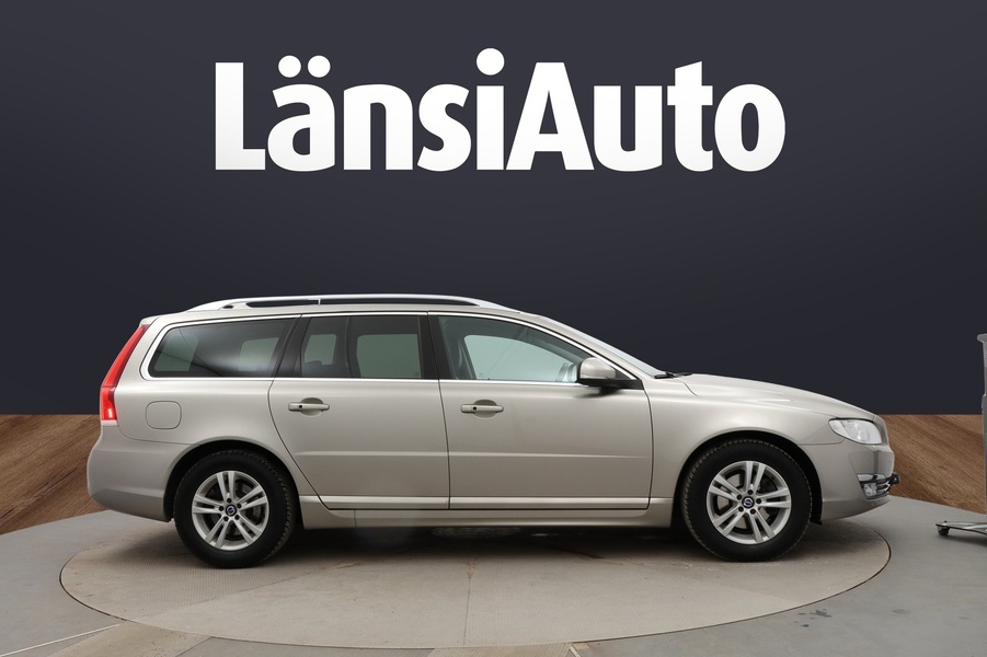 Volvo V70 vaihtoauto