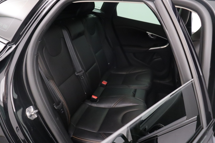 Volvo V40 Cross Country vaihtoauto