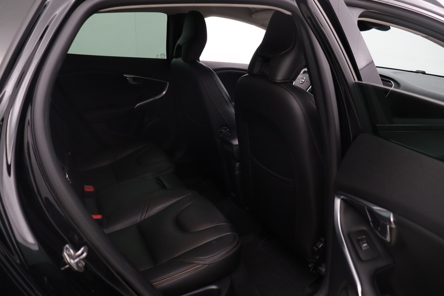 Volvo V40 Cross Country vaihtoauto