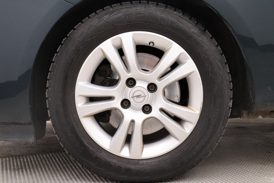 Opel Corsa vaihtoauto