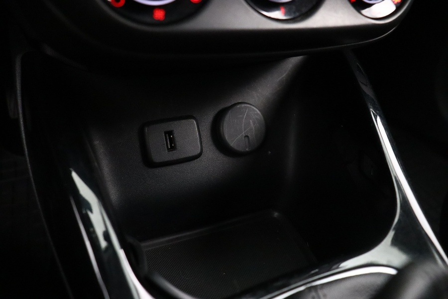 Opel Corsa vaihtoauto