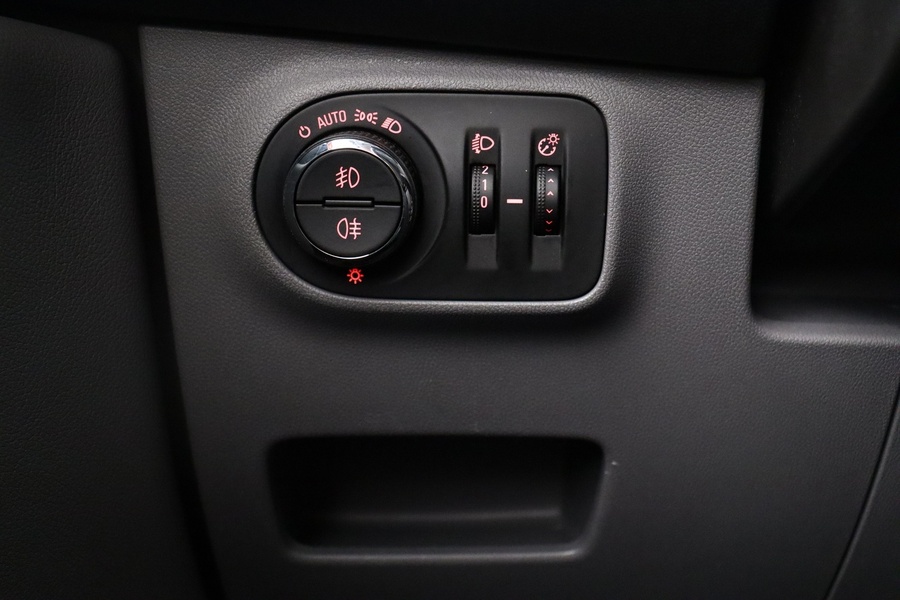 Opel Corsa vaihtoauto