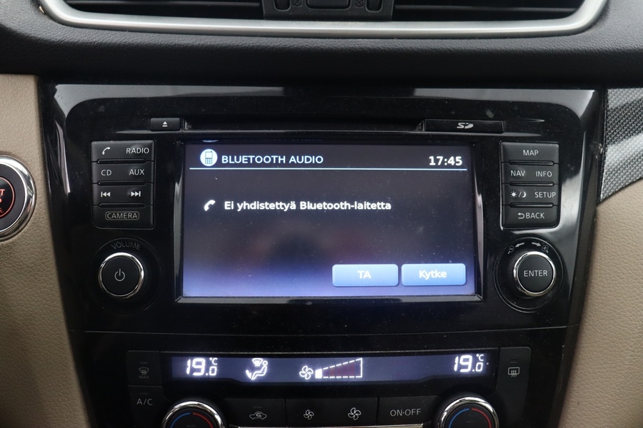 Nissan X-Trail vaihtoauto